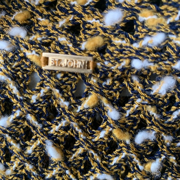 ST.JOHN Turtleneck Sweeter Shawl Cape Fringed Sleeves and Hem Wool Blend Mustard - Picture 7 of 14